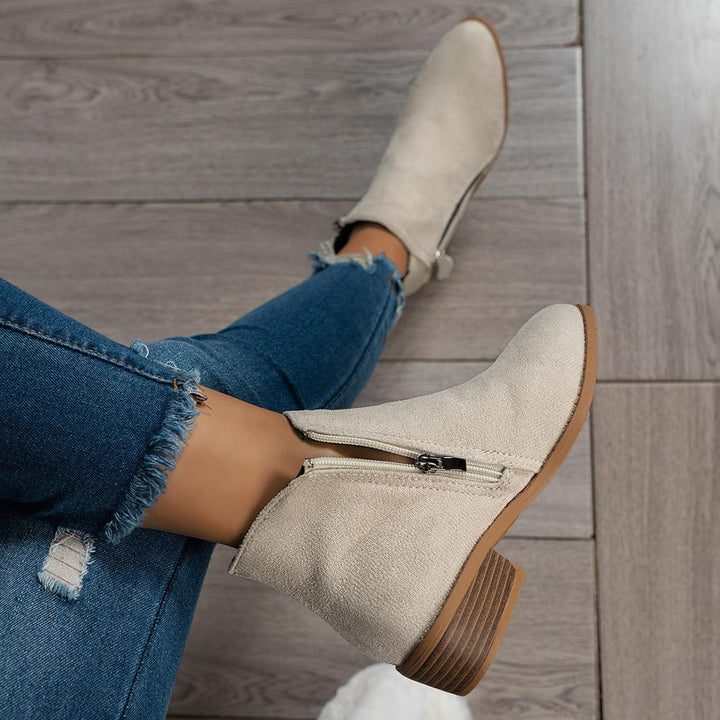 Daina Boots