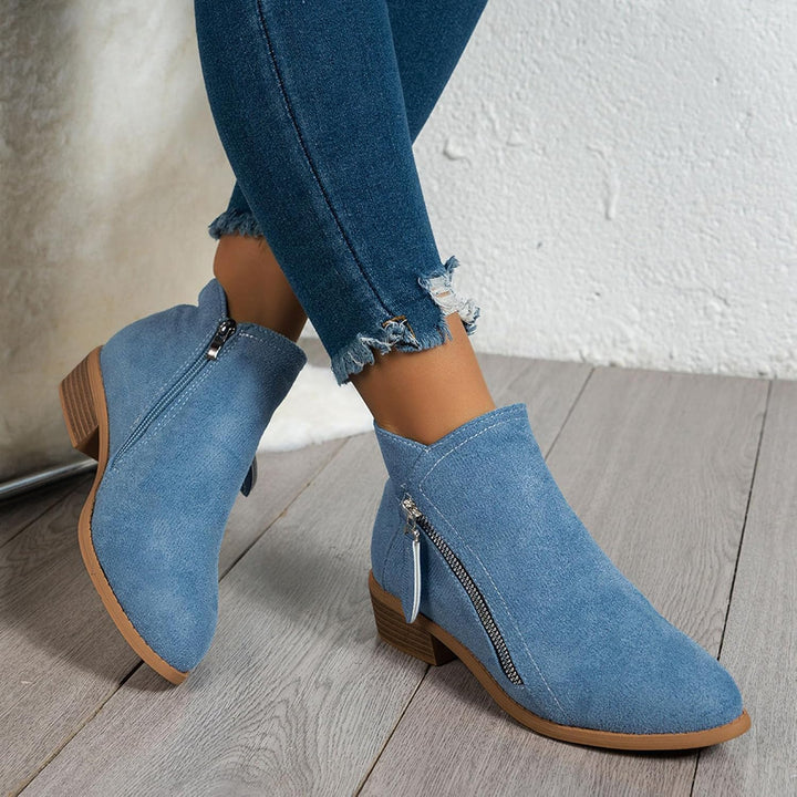Daina Boots