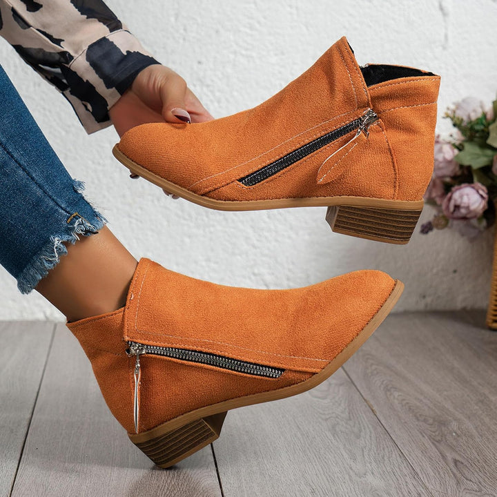 Daina Boots
