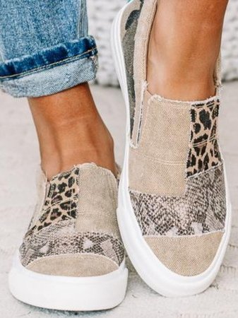 Rosa Kicks