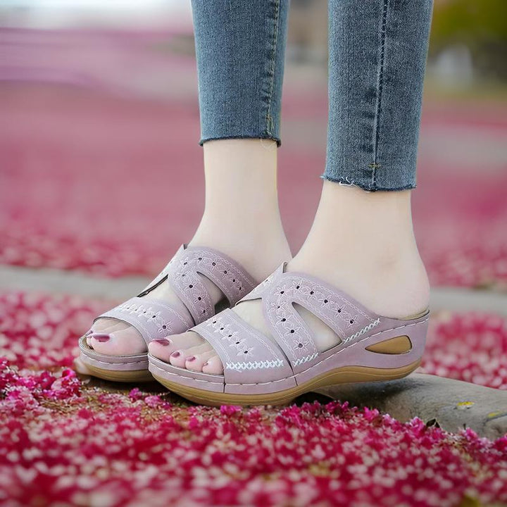 Leona Sandals