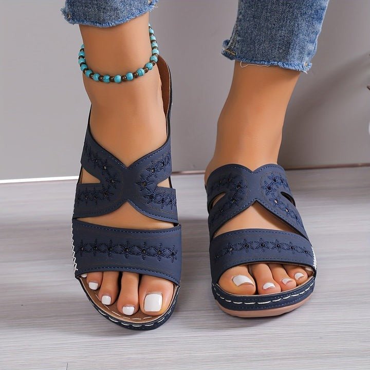 Leona Sandals