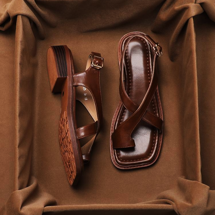 Darian Sandals