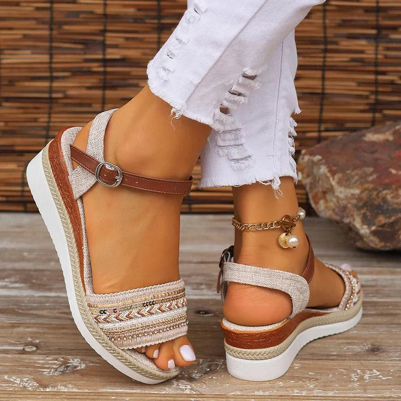 Heliora Sandals