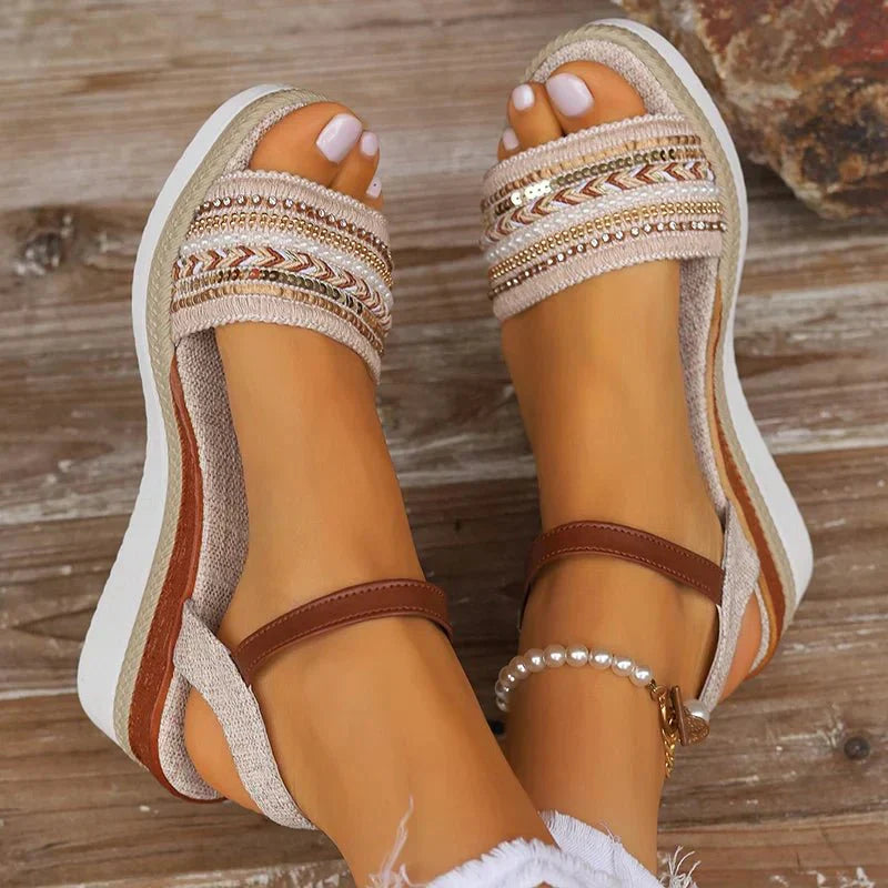 Heliora Sandals