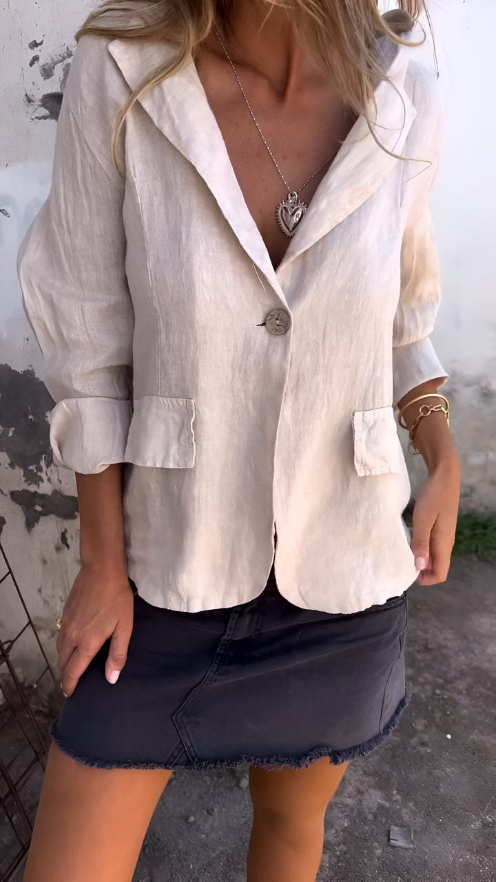 Ellie Blazer